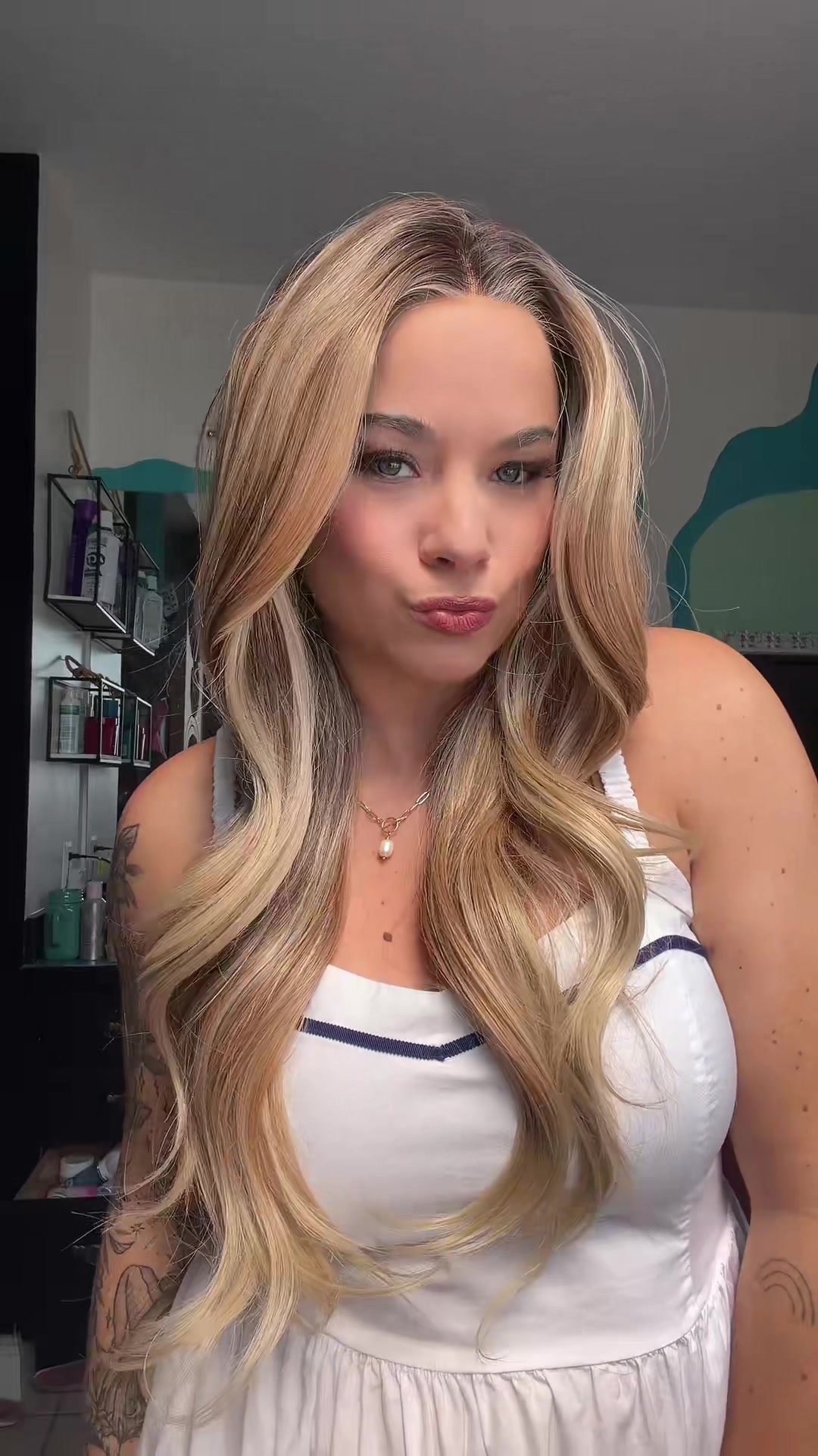 @Elizabeth Wears Wigs ๐ณ๏ธ๐
