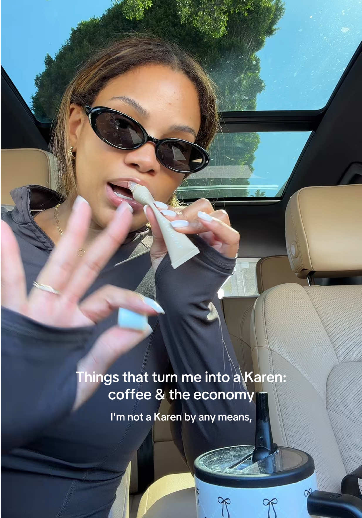 @Kamie Crawford 🥂