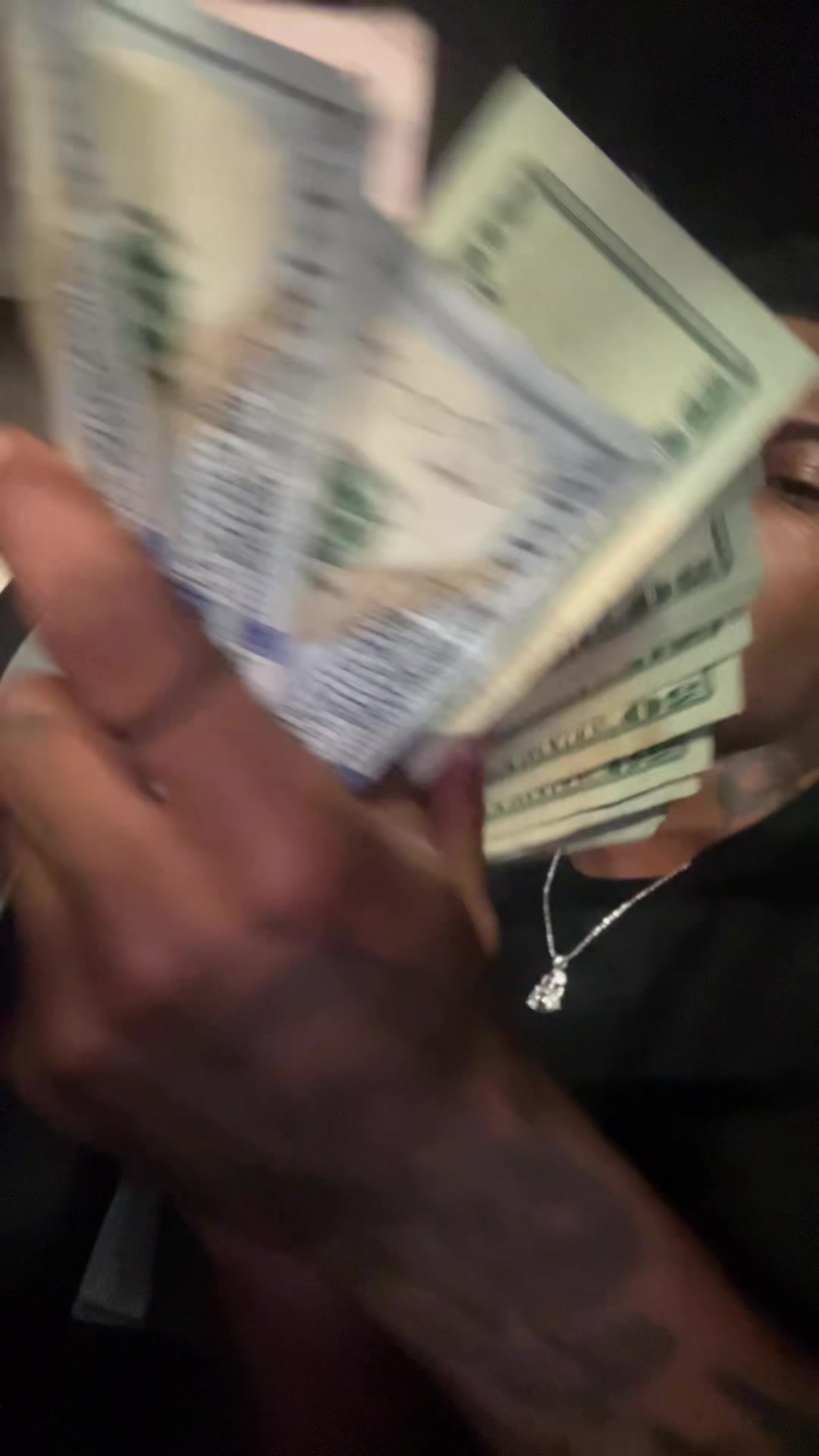 @Tre5