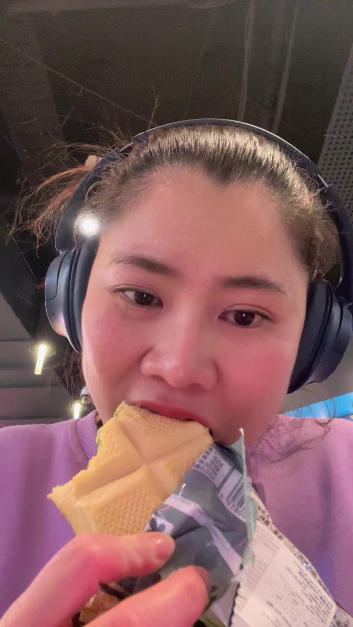 @JoyJoy