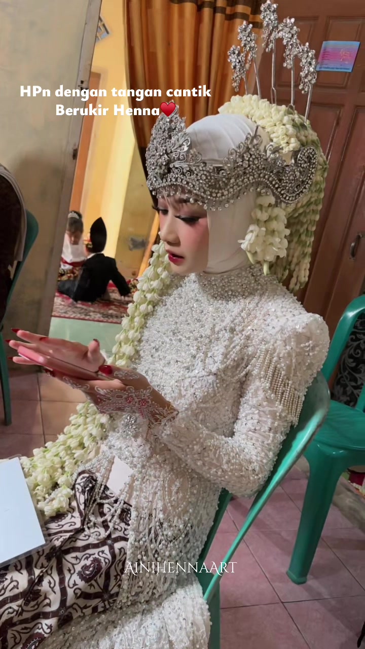@Aini Henna