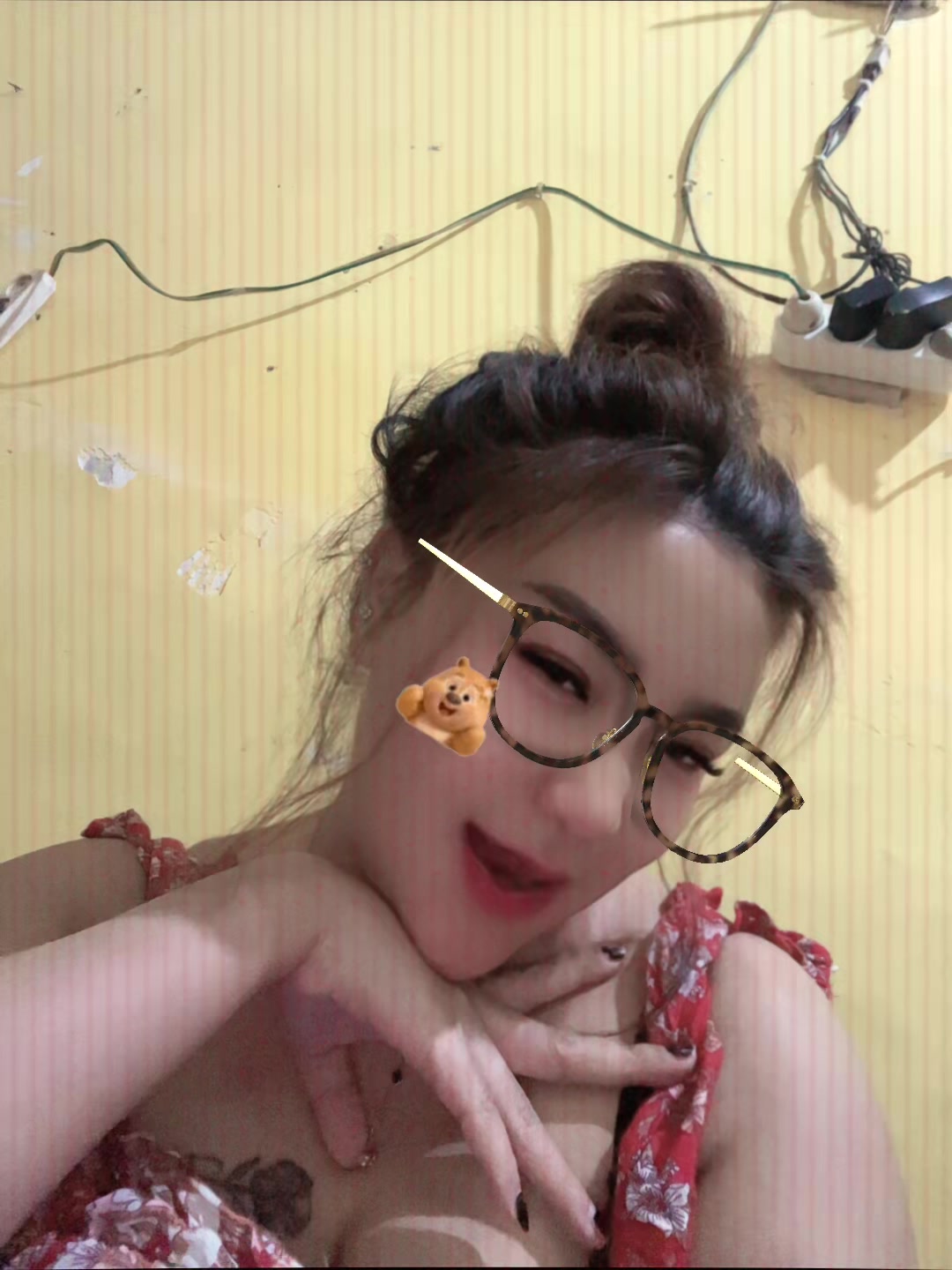 @FENI YS