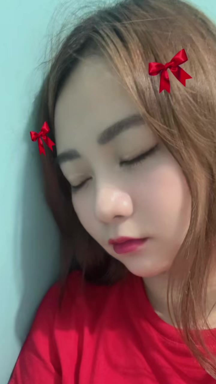 @✧𝑄𝑢𝑒𝑒𝓃 𝑀𝑜𝓃✧