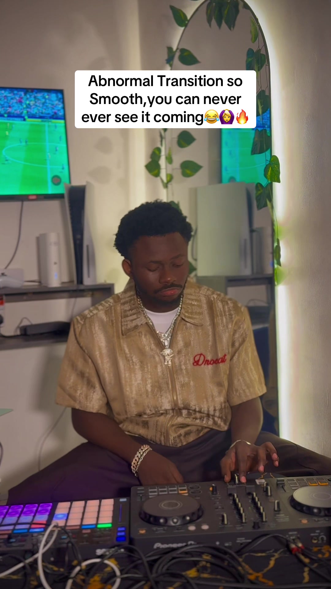 @CHRIS EFFECT 𓃵