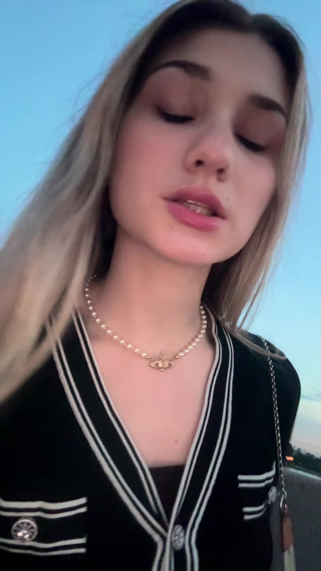@Rina_Obertas