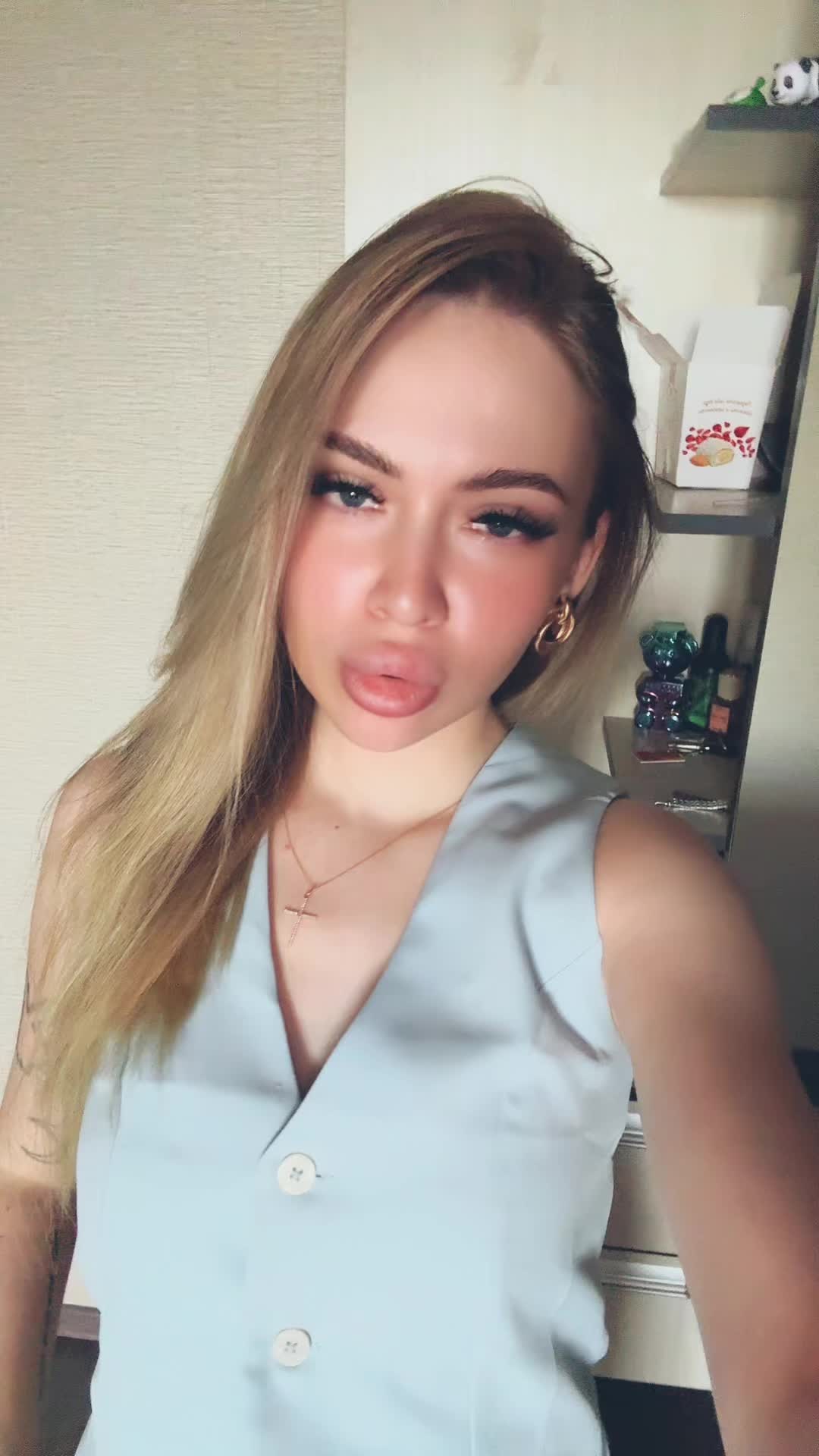 @𝔂𝓪𝓷𝓪 🤍