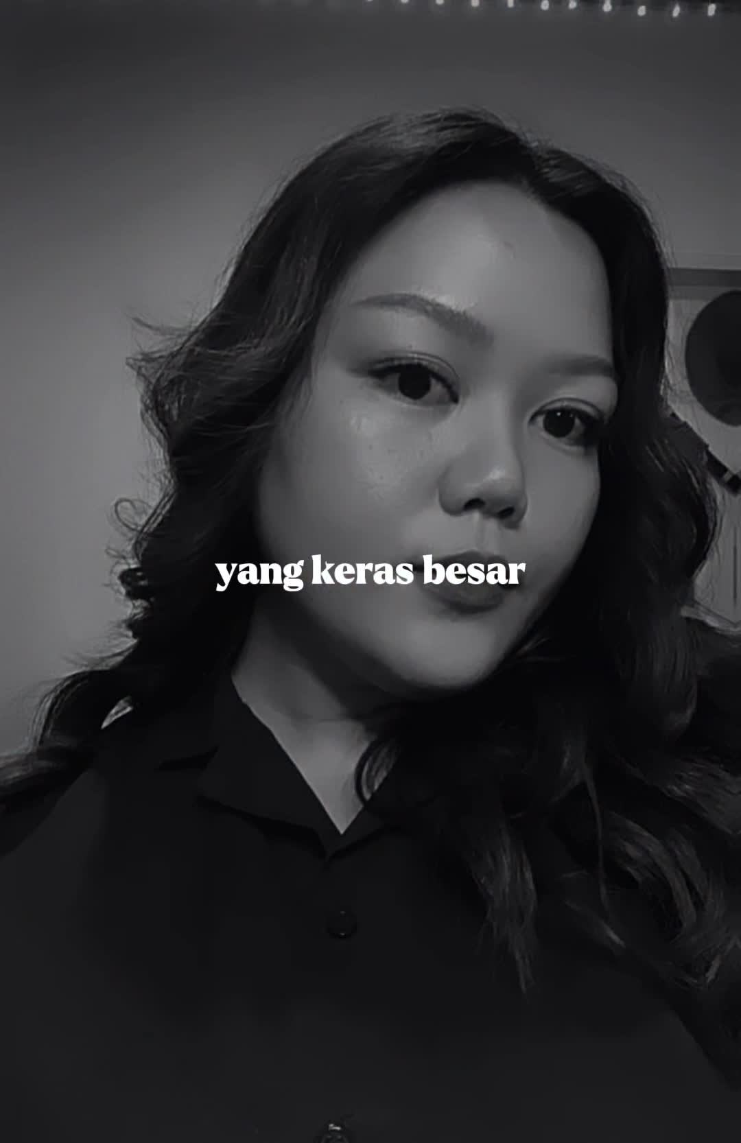 @𝓥𝓲𝓿𝓲𝓪𝓷 𝓢𝓪𝓶𝓮