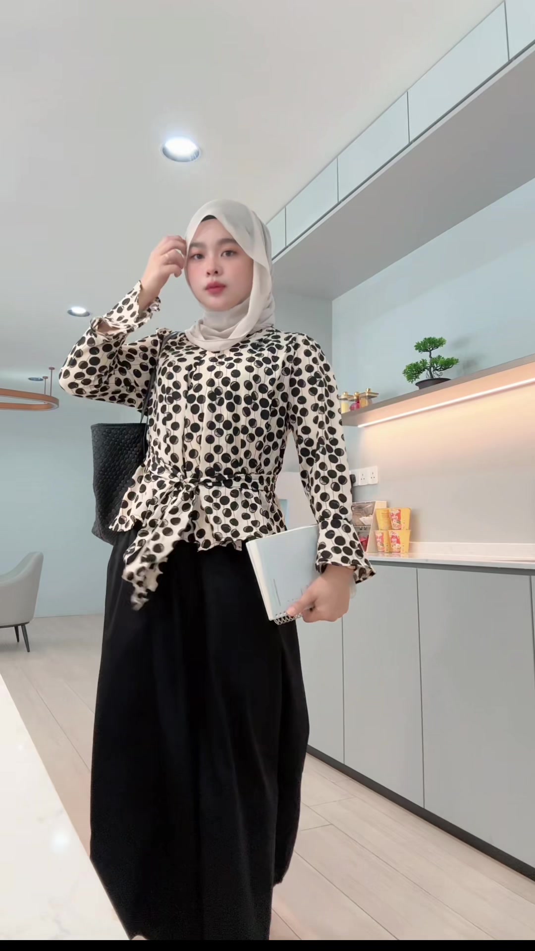 @aleyamaisarah