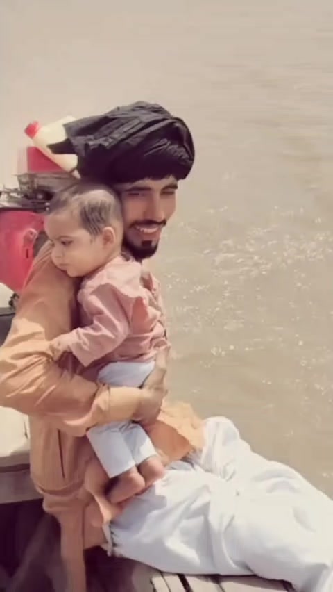 @HassanRaza💯