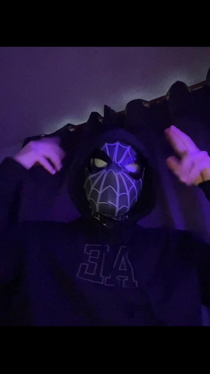 @La ara&ntilde;a b&eacute;lica