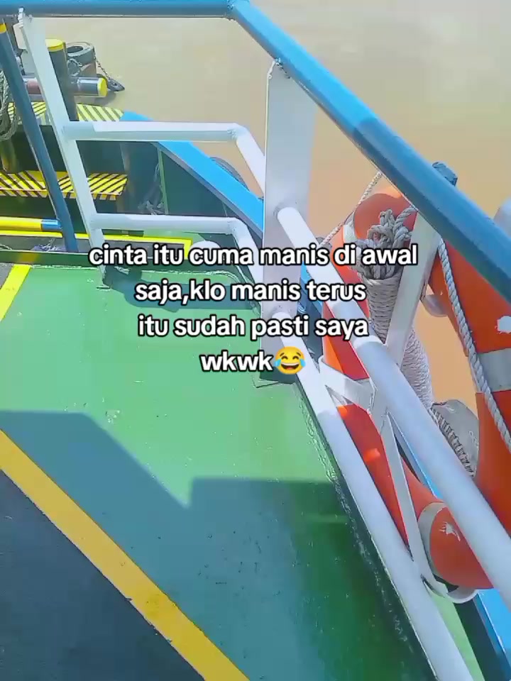 @⚓