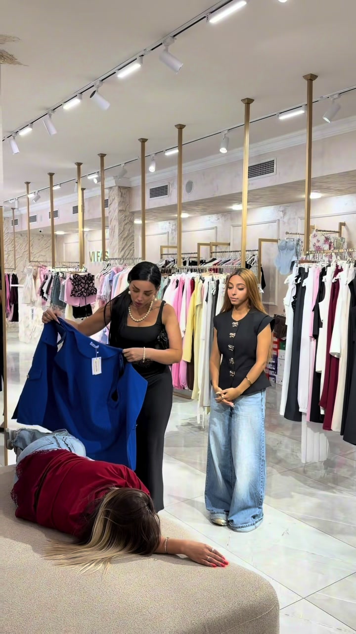 @Vi Fashion
