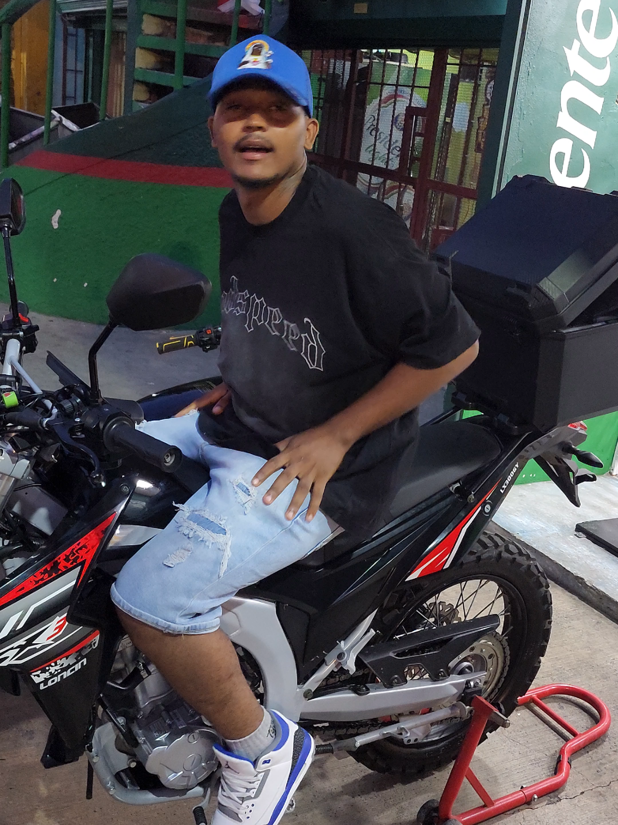 @biker_technology