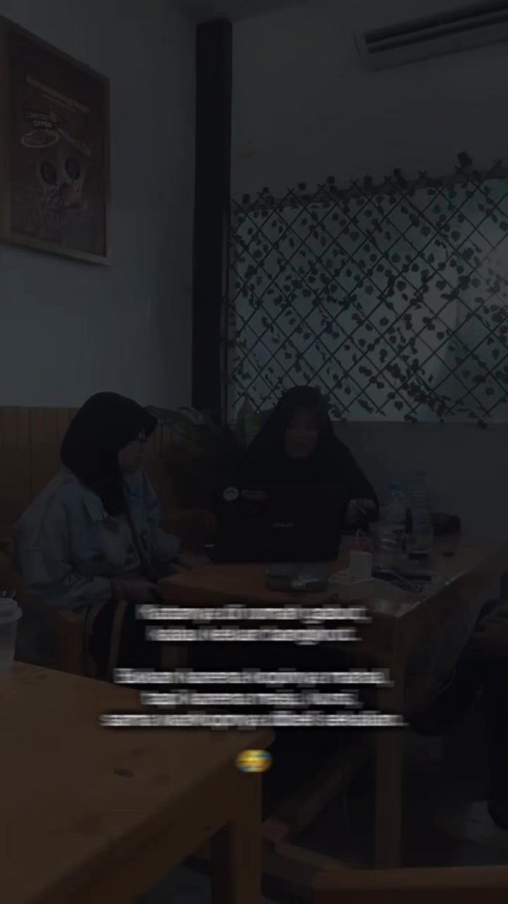@Ani_Jhee01