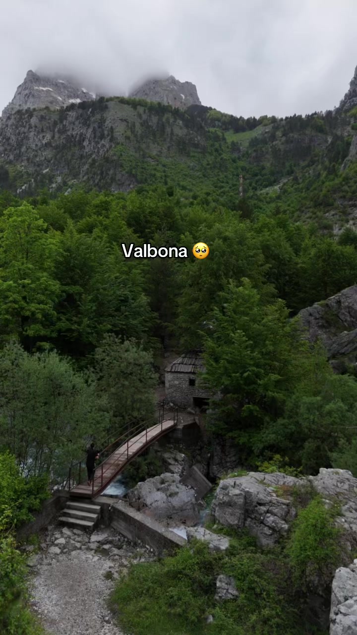 @Ilove__valbona