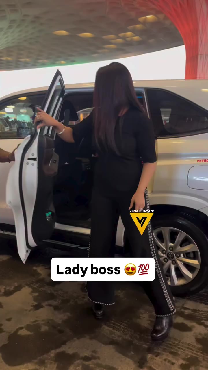 @Viral Bhayani