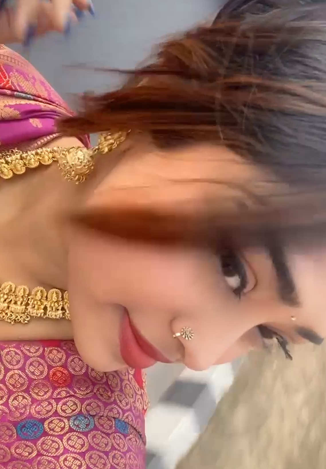 @Roshni Kc