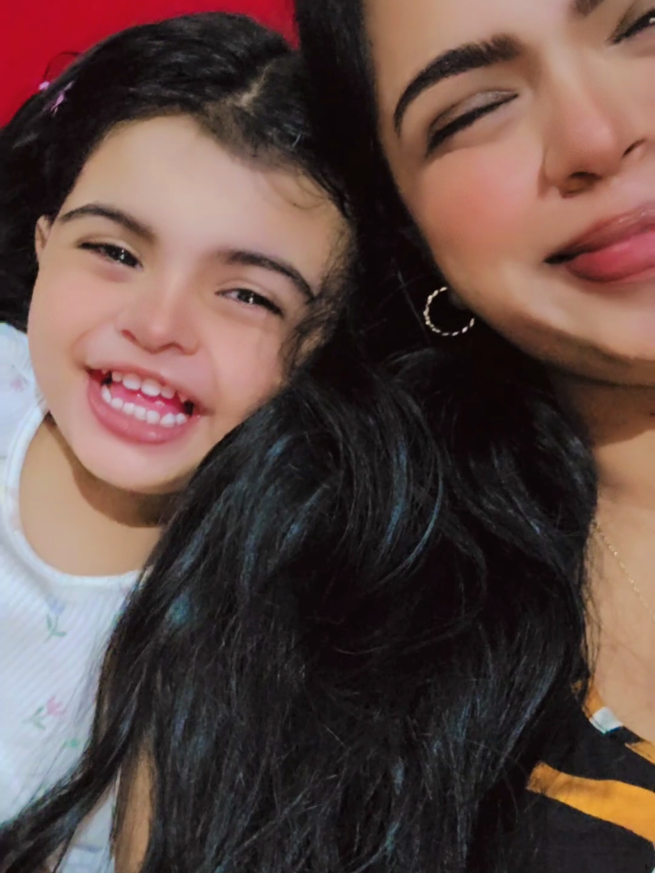 @🎀Arishaaa🍒🧸