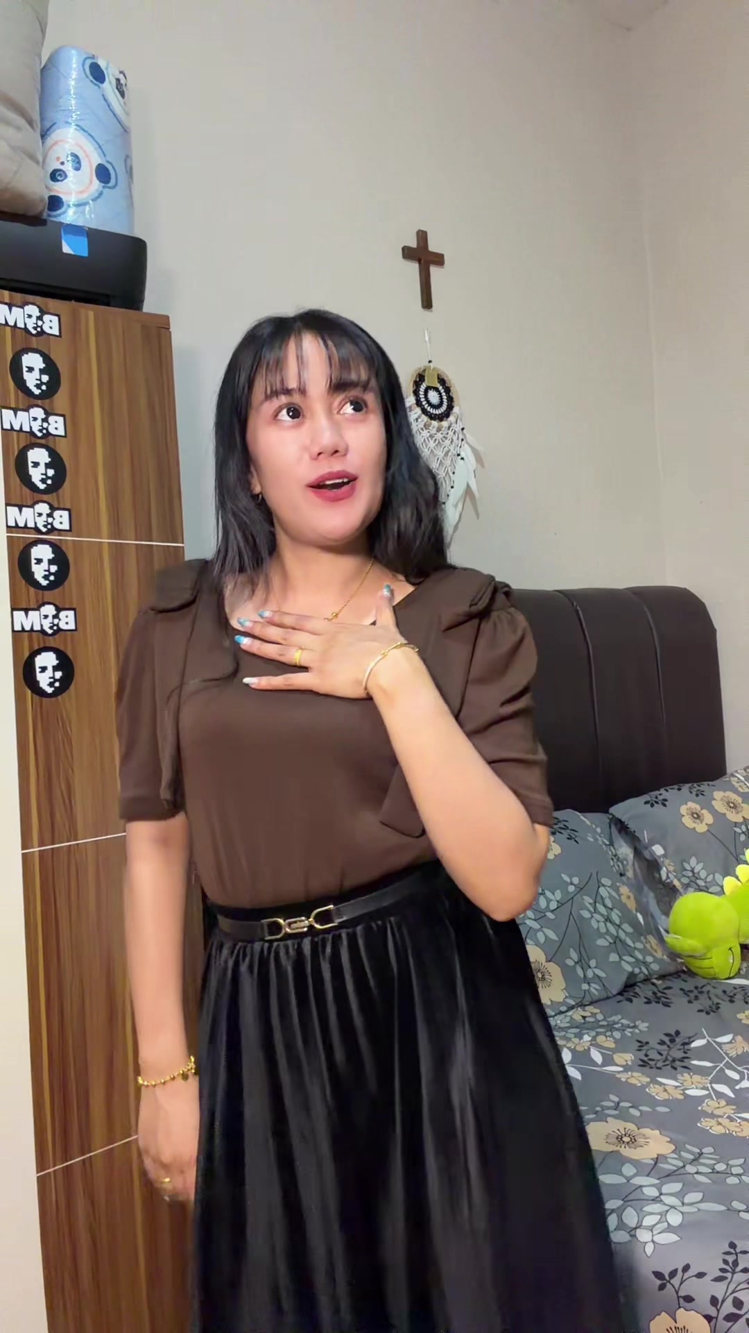 @๐๐ฉ๐ซ๐ข ๐๐ข๐ก๐จ๐ฆ๐๐ข๐ง๐