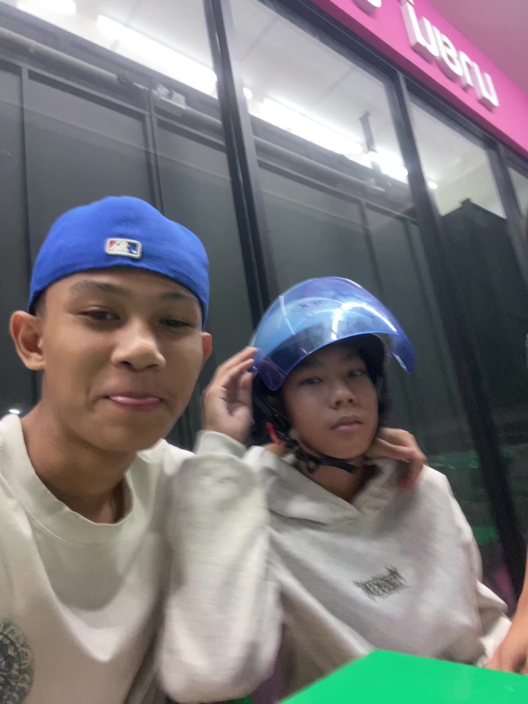 @รัชชานนท์
