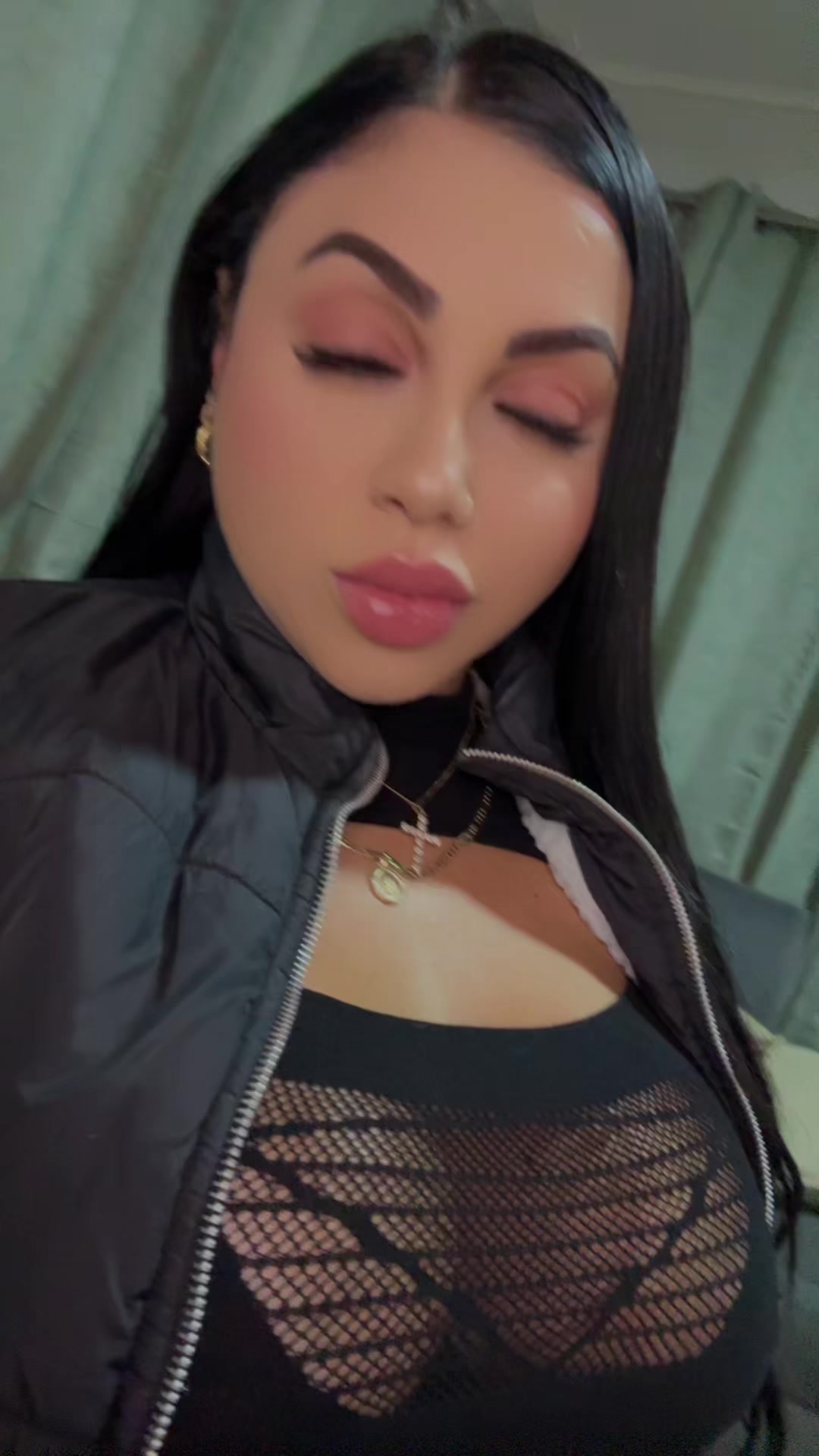 @Ixa08