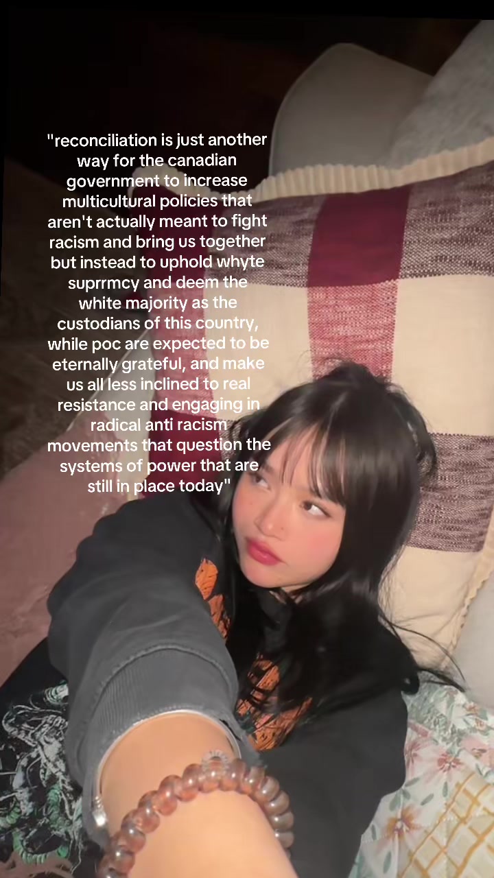 @pickmegirlforseokjin