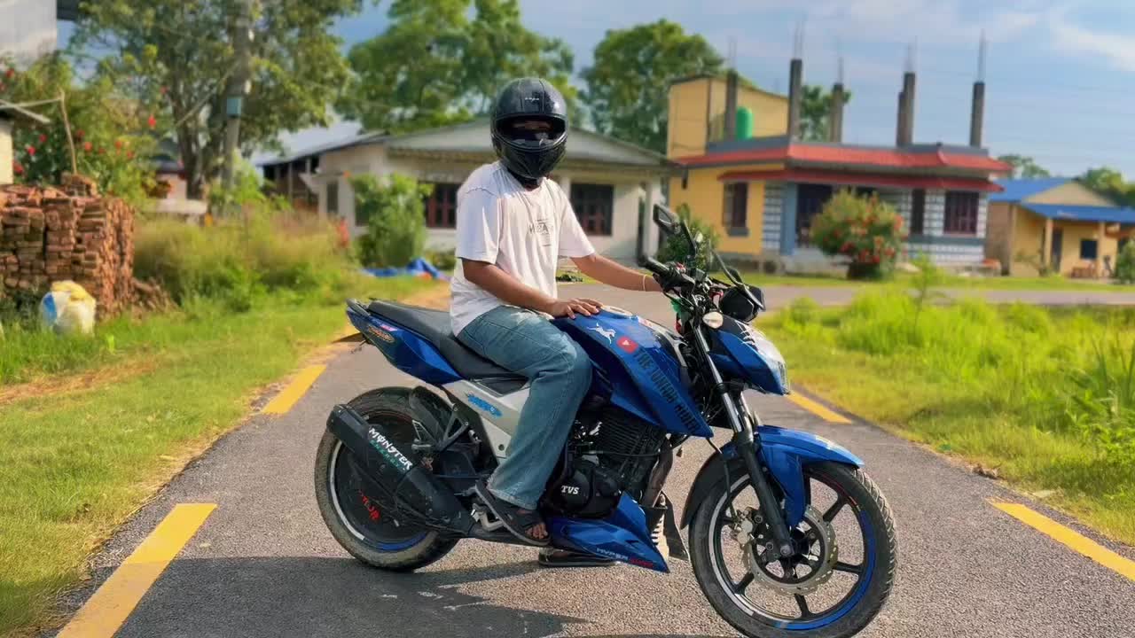 @THE_JUNIOR_RIDER🐺