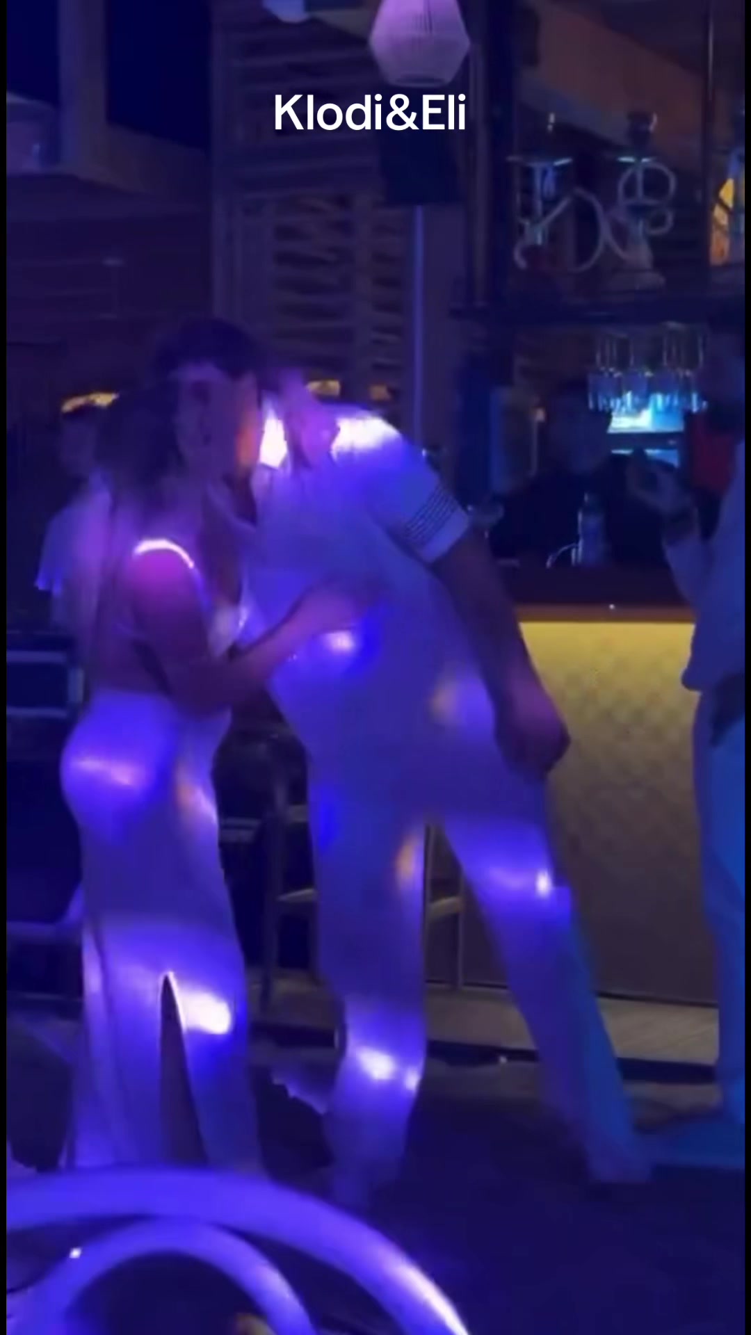 @........