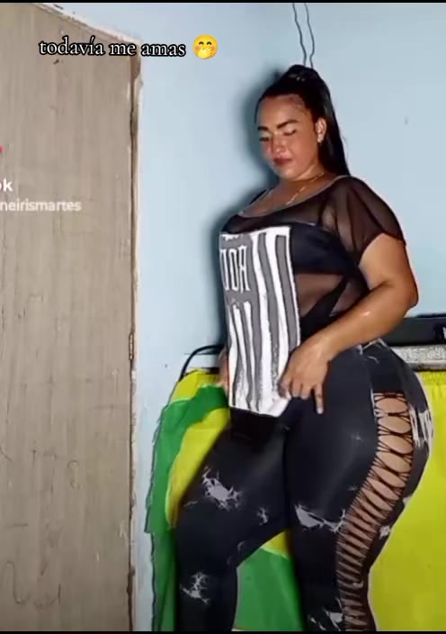 @la morenita linda 😘