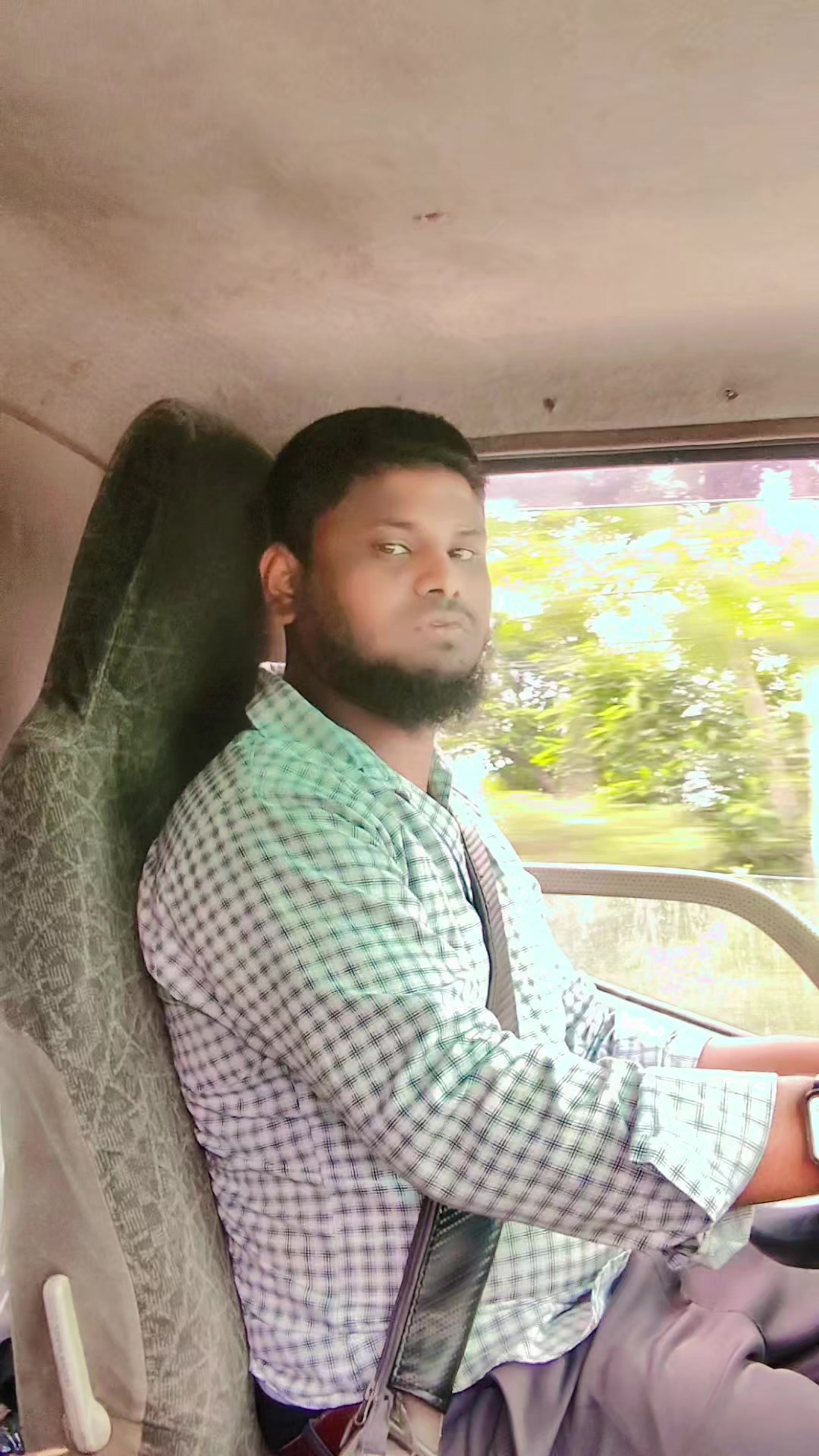 @MD.Monir. vay