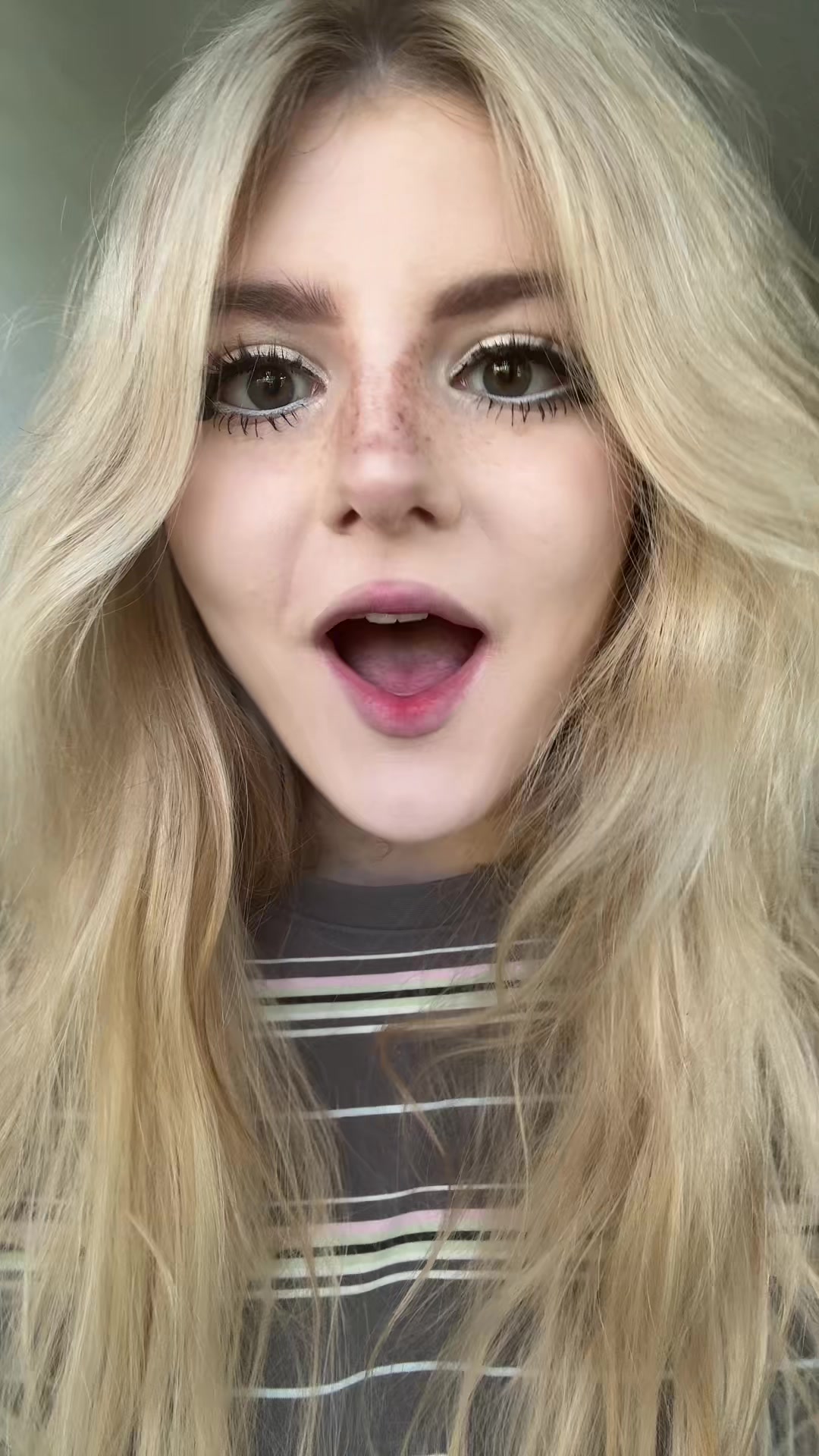 @софа котик