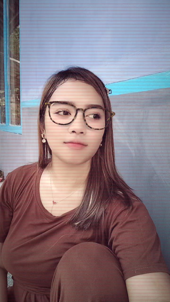 @putri khayalan🍑🫦