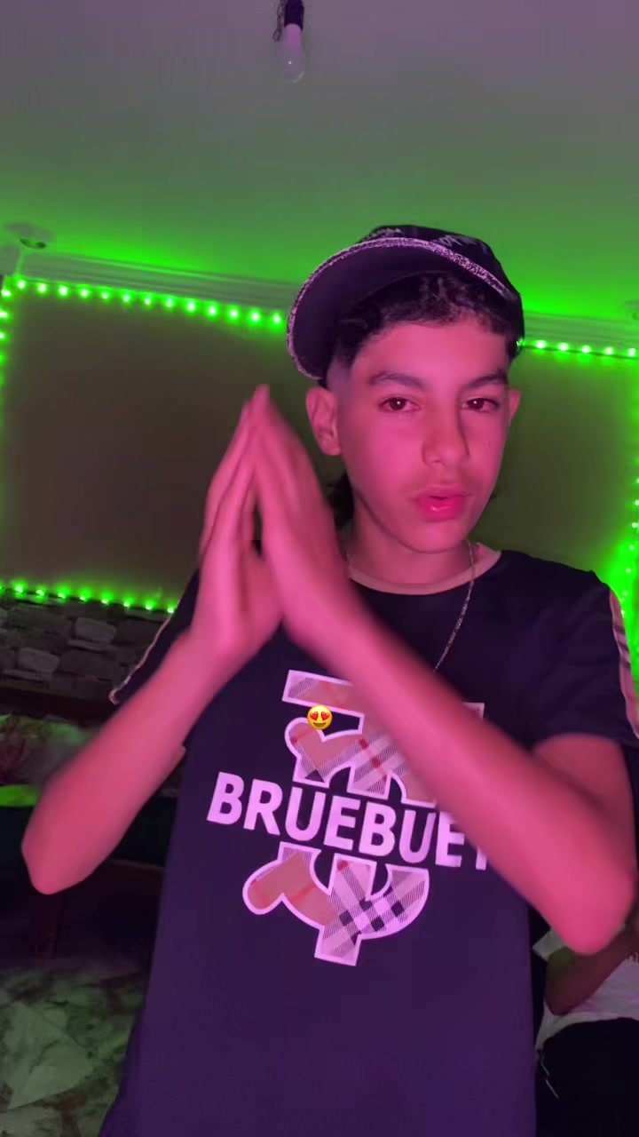 @Steeeeeve || ســــــتـــــيف