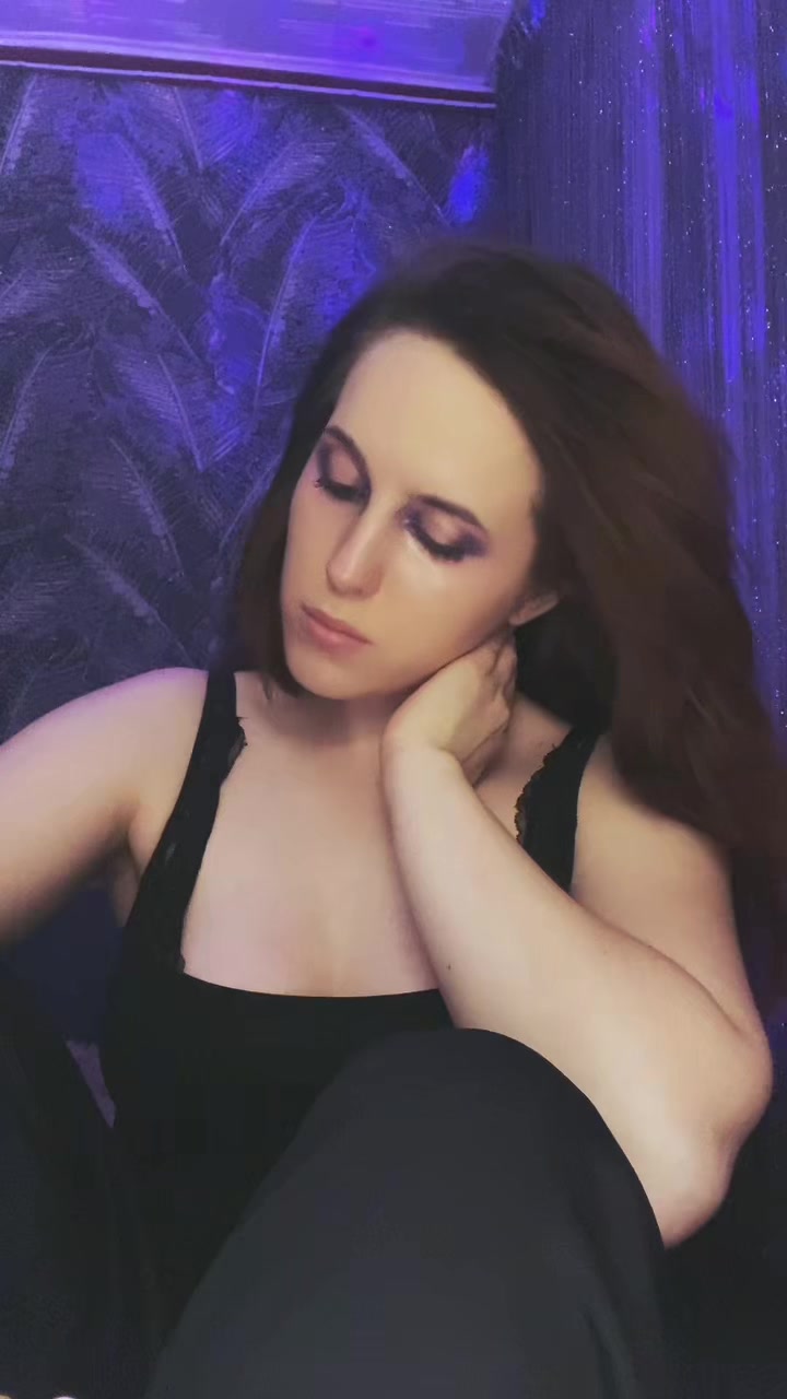 @ANIKA
