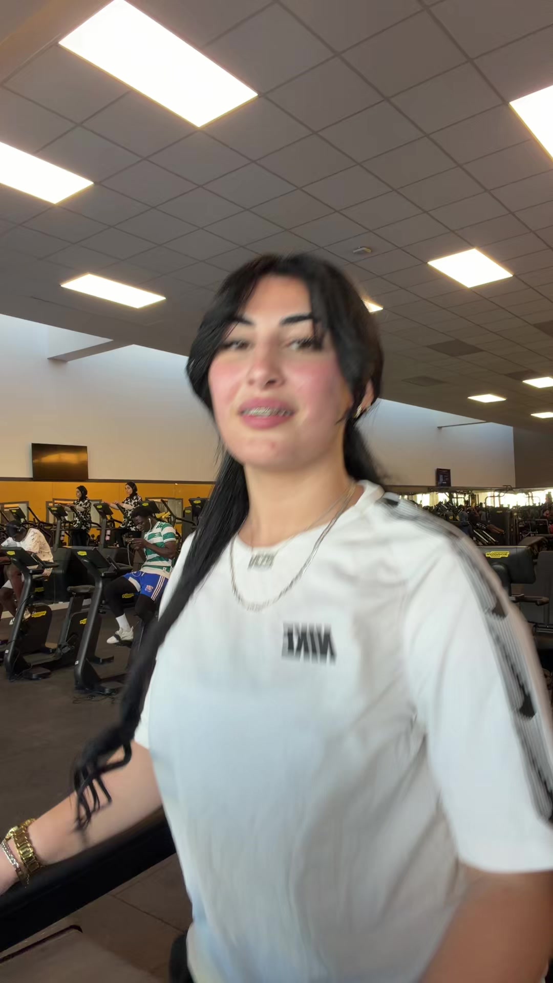 @MALIKAT TIKTOK 👑