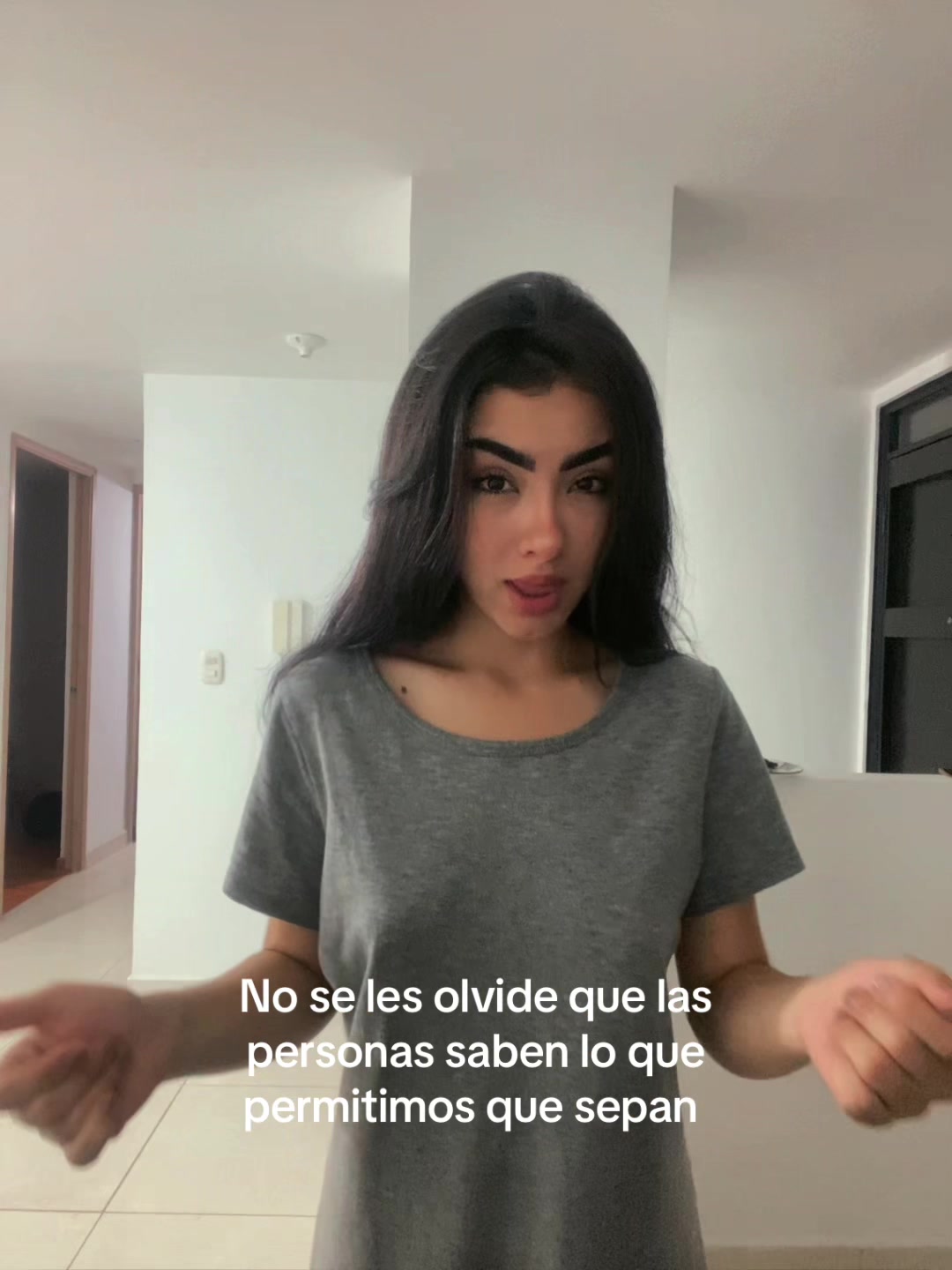 @𝒸𝒶𝓁𝓁𝓂𝑒𝓌𝑒𝓃𝒹𝓎 💋