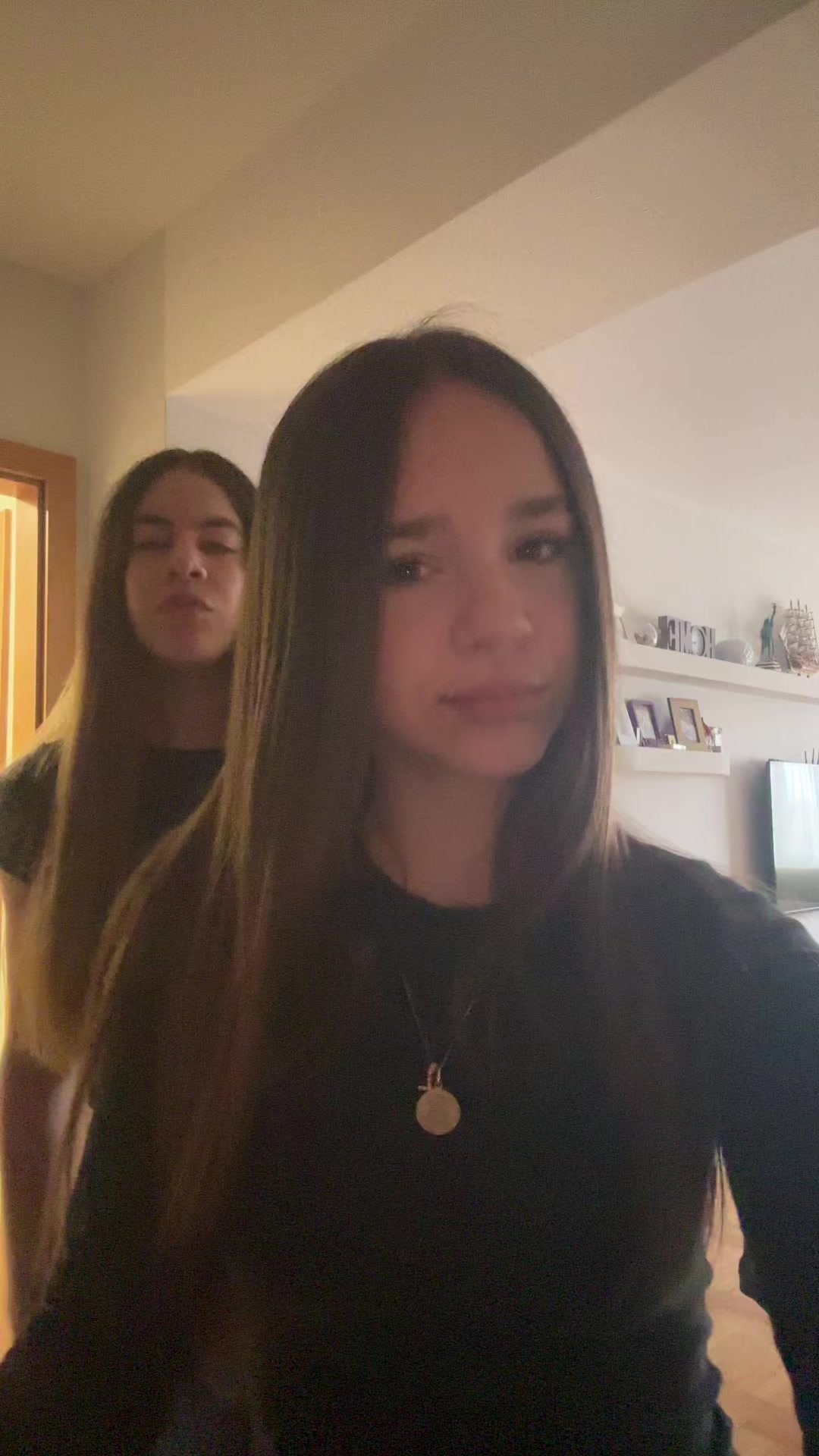 @Saraa