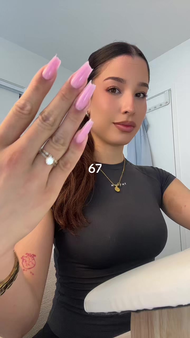 @Gabriela