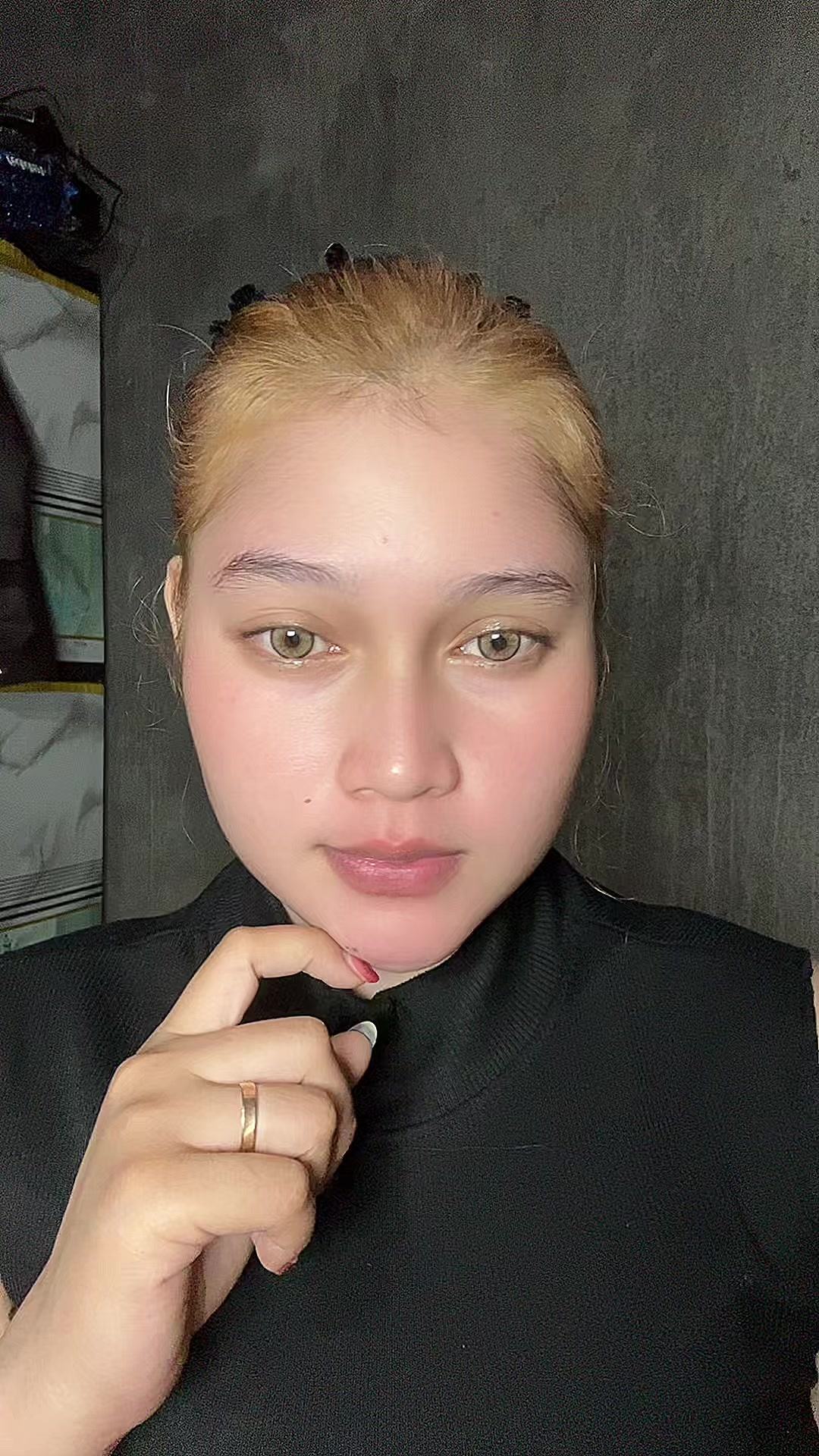 @Panggil elin saja