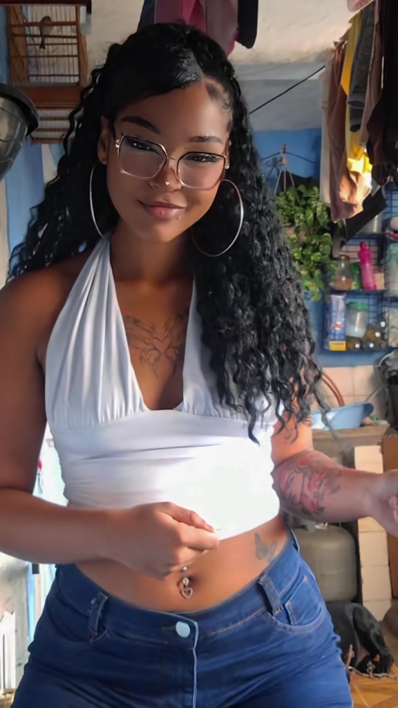 @pretinha
