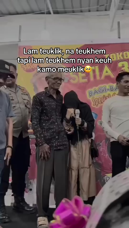 @Mas R
