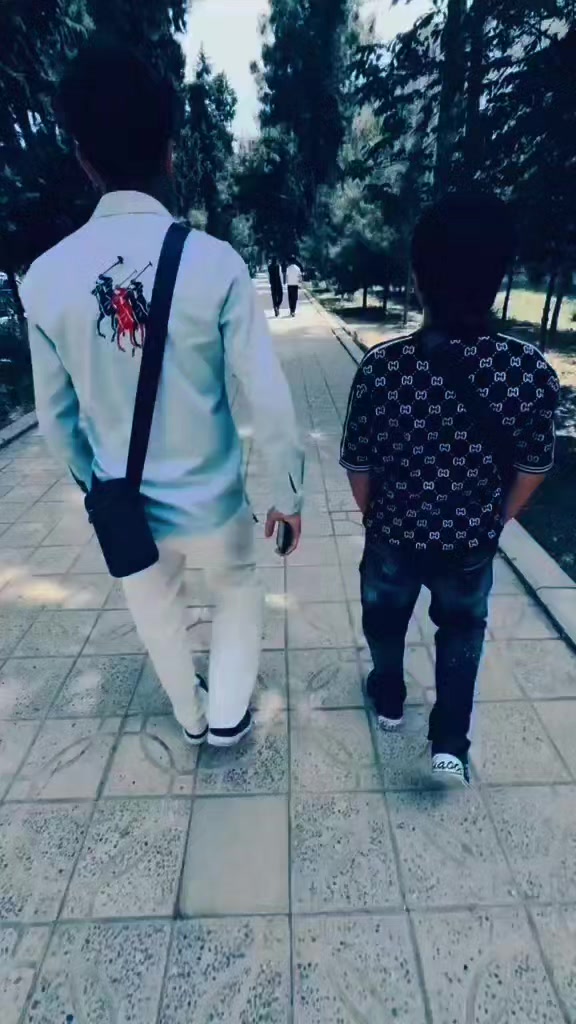 @_