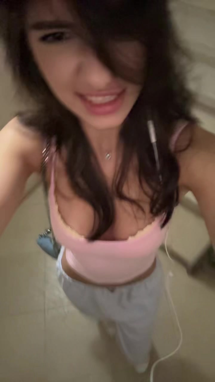 @Y’e