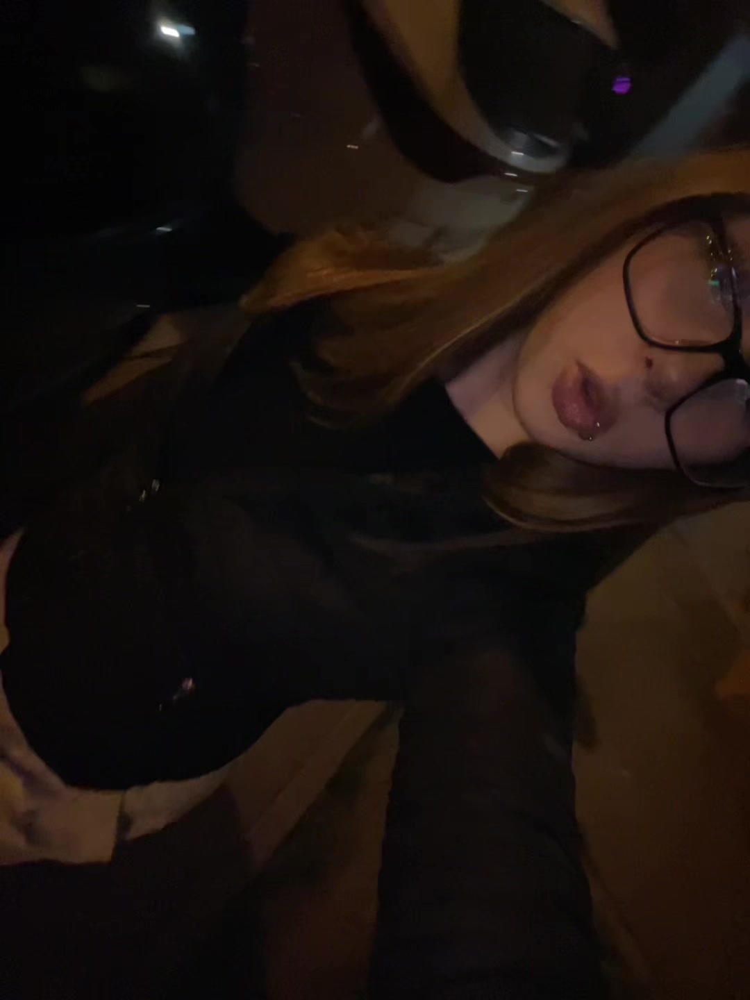 @варя
