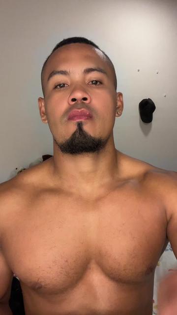 @manubi
