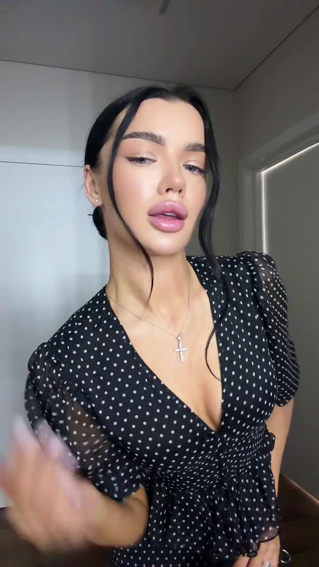 @leleurynska