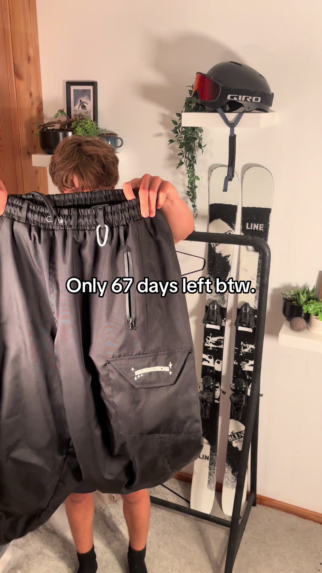 @Threads Snowpants
