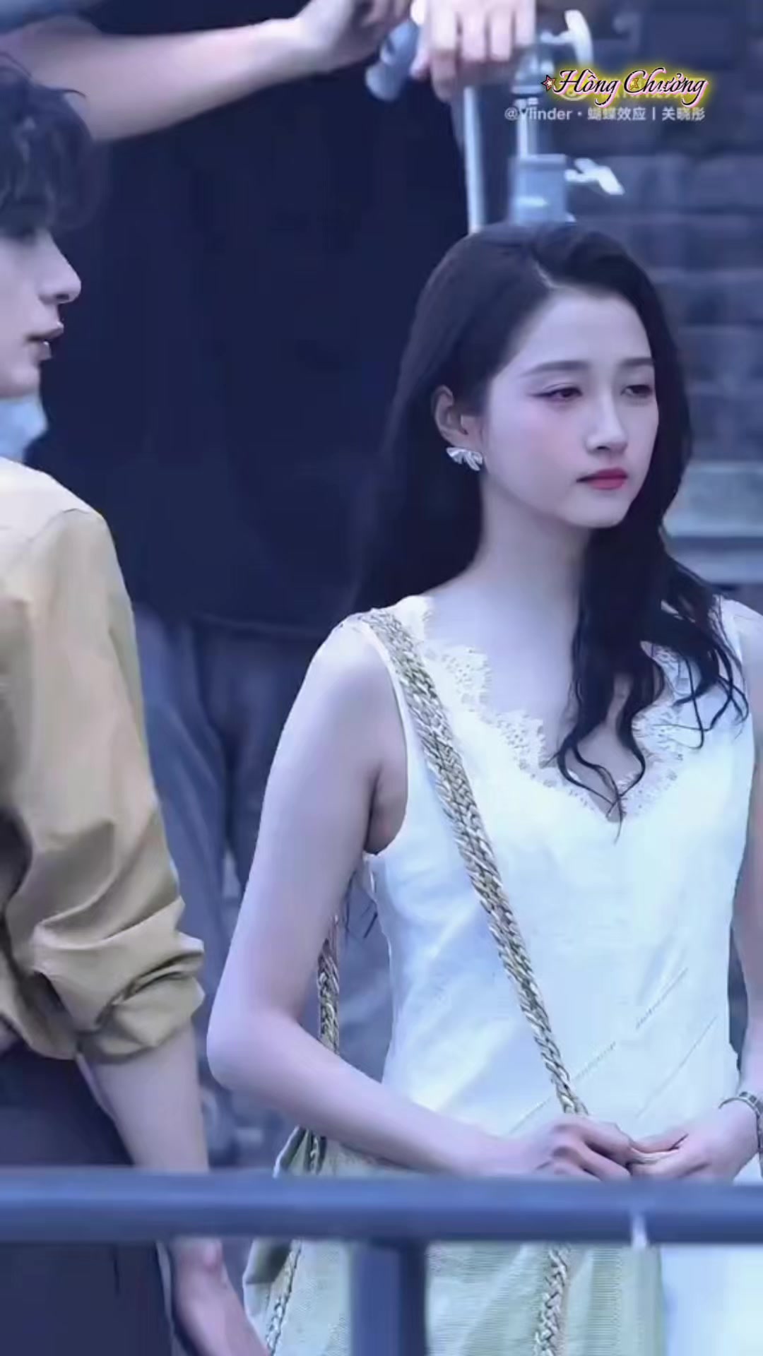 @Hồng Chưởng