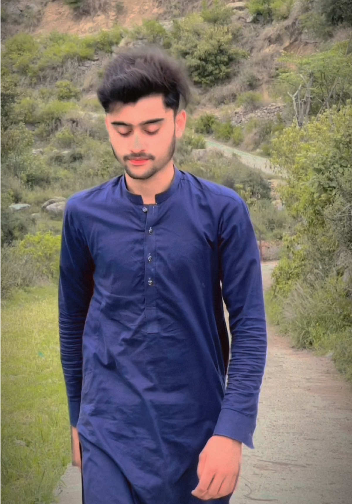 @𝐌𝐀𝐃𝐈𝐈🌙