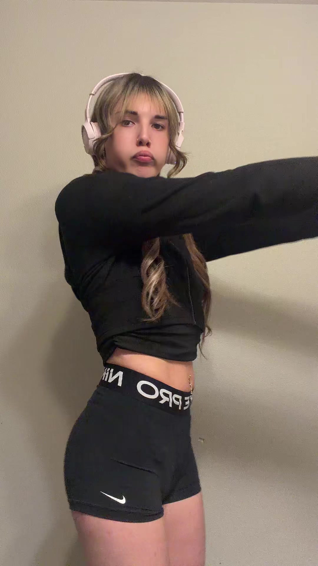 @pnwantoinette